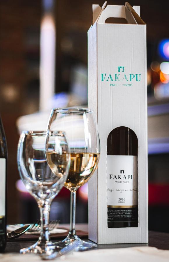 Fakapu Pince Es Panzio Bed & Breakfast Tokaj Dış mekan fotoğraf